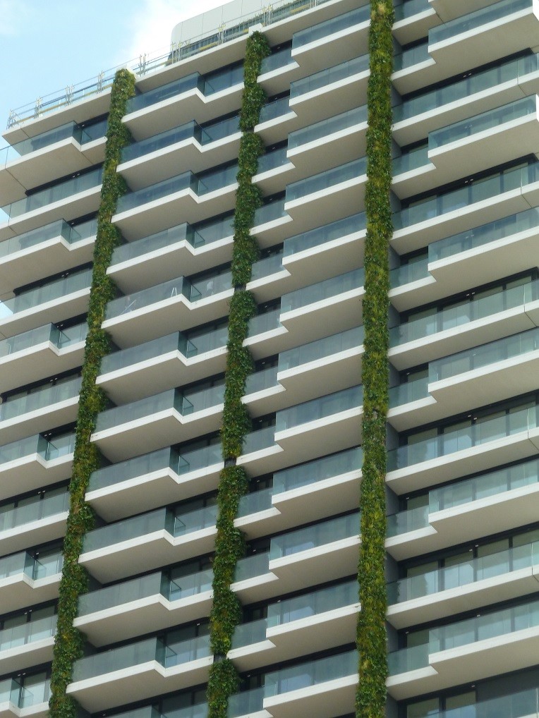 Fassadenbegrünung Frankfurt a.M. - Towerbegrünung